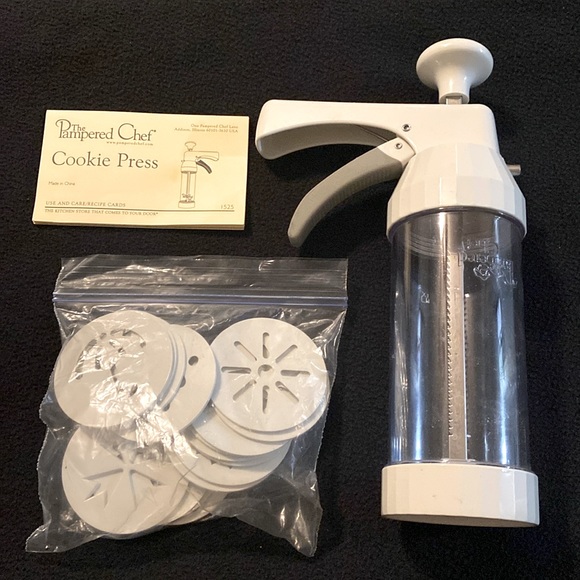 Pampered Chef Kitchen Pampered Chef Cookie Press Poshmark